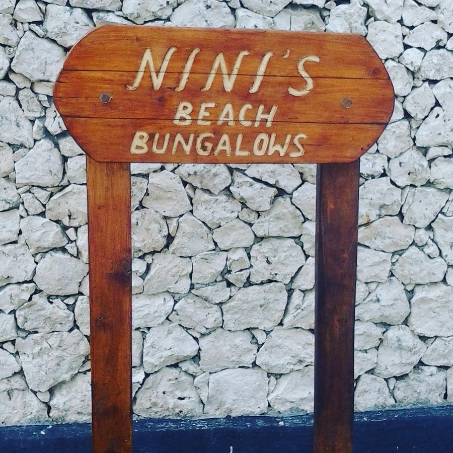 בירה Nini'S Beach Bungalows מראה חיצוני תמונה